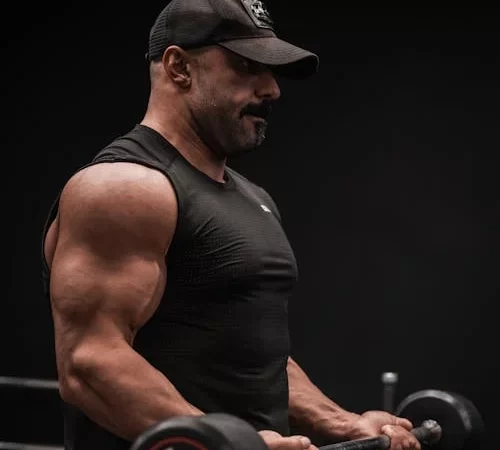  CrossFit vs Bodybuilding: Which Training Style Fits You Best